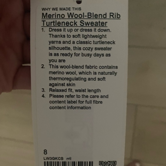 Never worn lululemon sweater! Sold out online 🤗🤗 - Picture 3 of 4